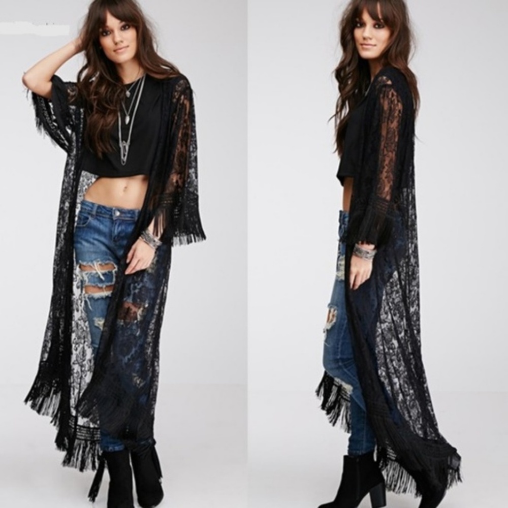 Flower of the Desert Black Lace Duster